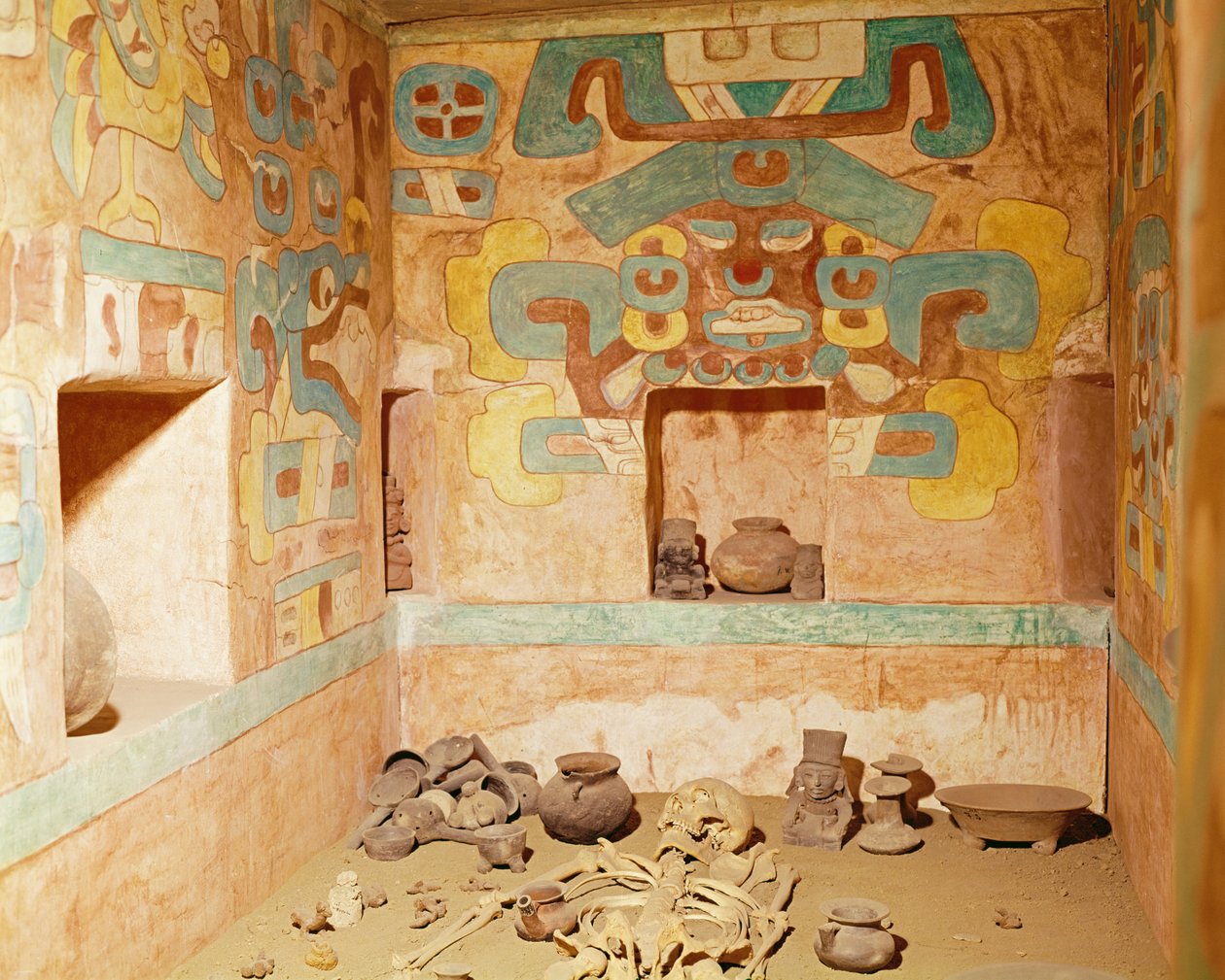 Rekonstrukcja grobowca 104 z Monte Alban, zawierającego szkielet autorstwa Unknown