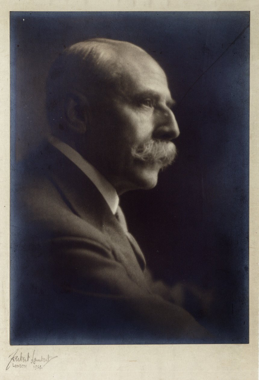Portret Edwarda Elgara, 1921. autorstwa Unknown