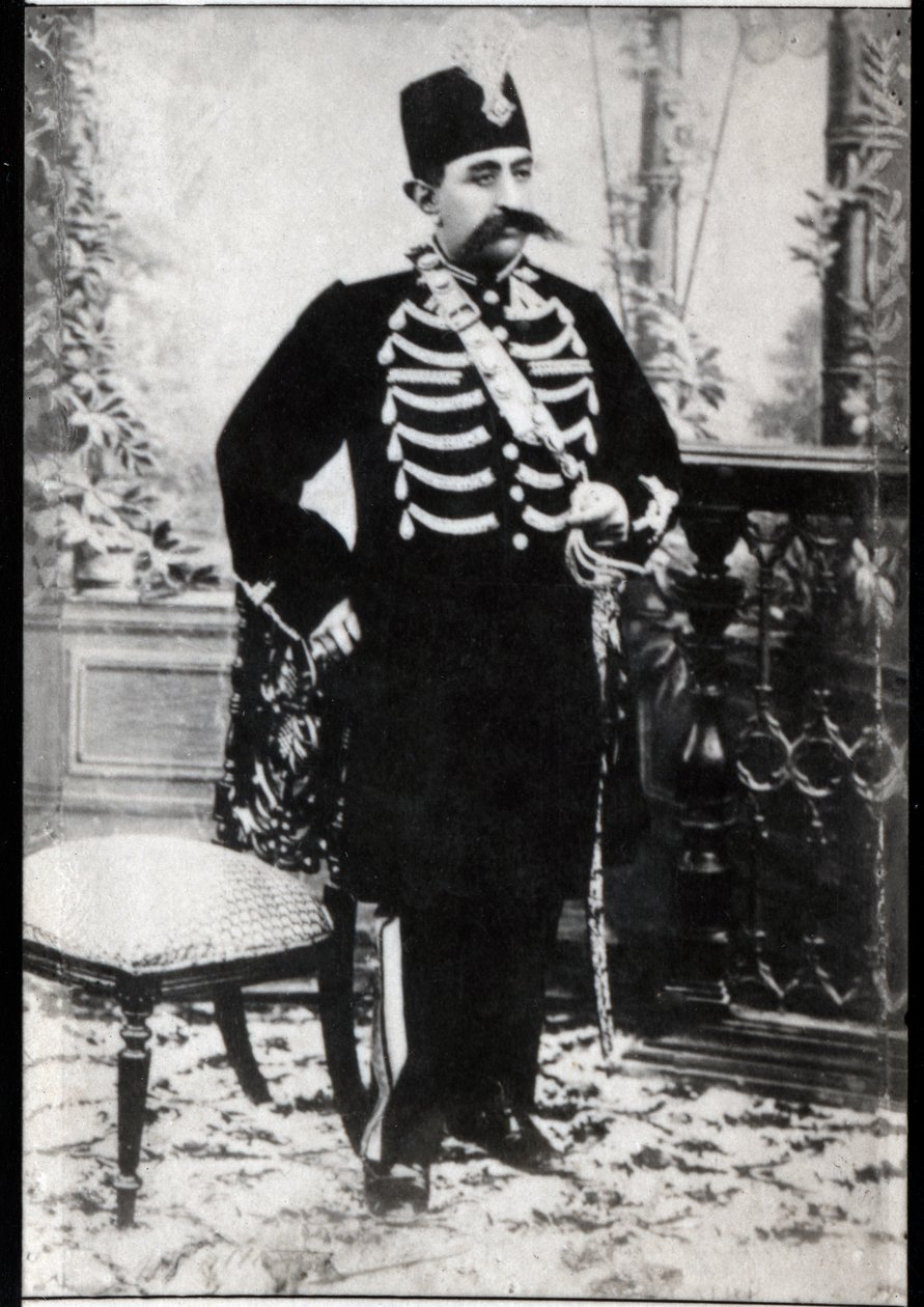 Portret Mozaffara ad Din (1853-1907), Qajarid Shah of Persia. autorstwa French Photographer