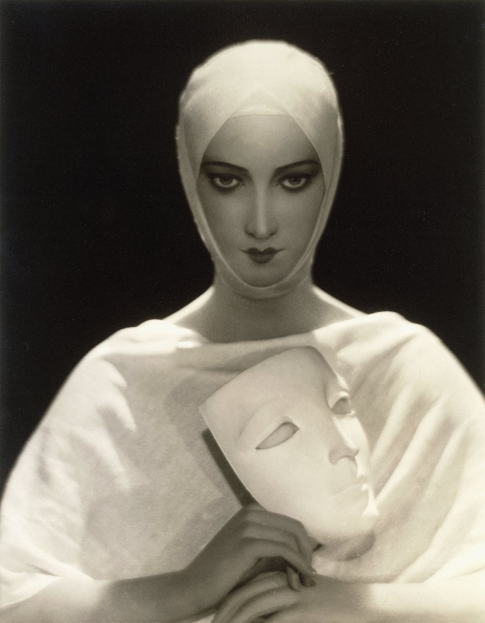 Dla Elizabeth Arden (1920-1931) autorstwa Adolf de Meyer