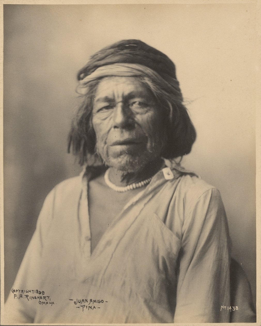 Juan Amigo, Pima autorstwa Adolph F. Muhr