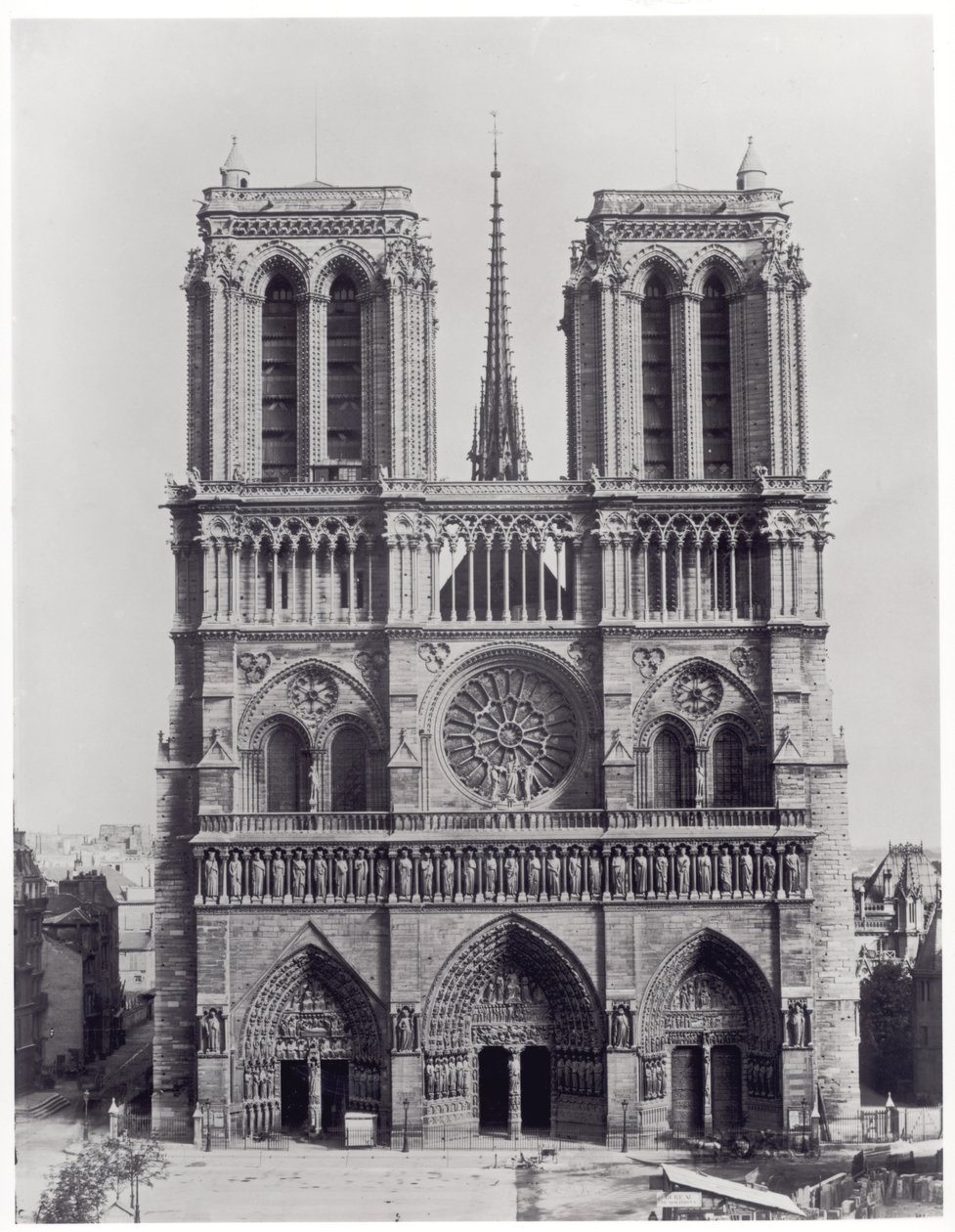 Fasada Notre-Dame, Paryż, koniec XIX wieku autorstwa Adolphe Giraudon