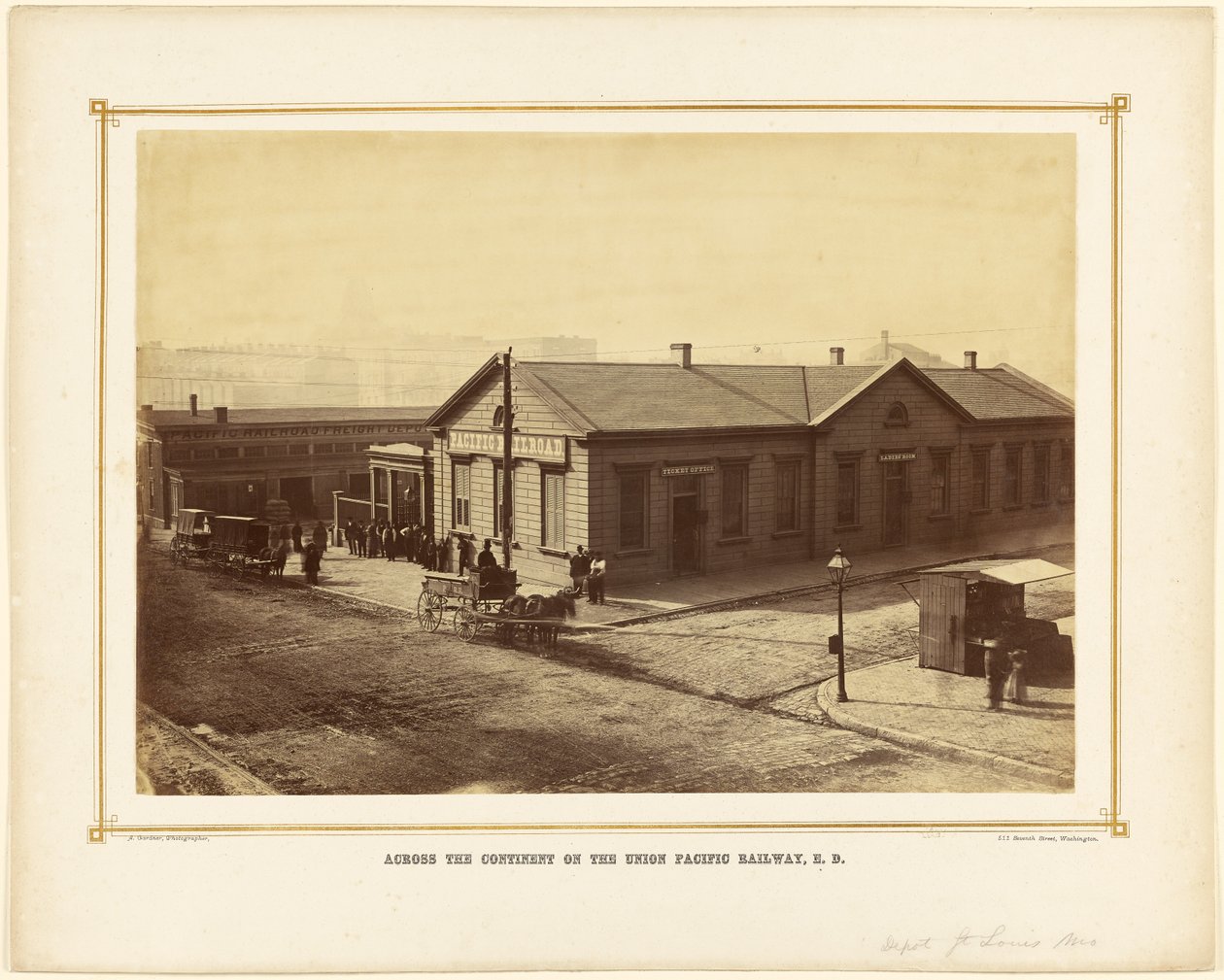 [Depot St. Louis, Missouri]. autorstwa Alexander Gardner