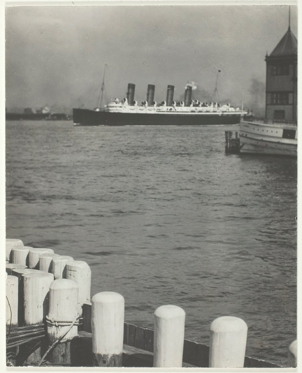 Zewnętrzna granica, Mauretania, 1910, wydrukowana 191832. autorstwa Alfred Stieglitz