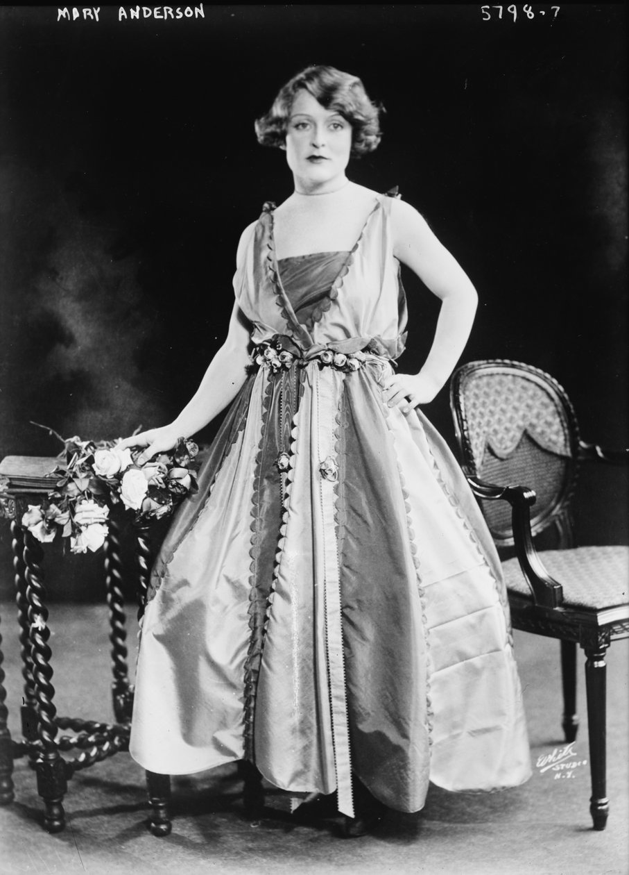 Mary Anderson autorstwa American Photographer