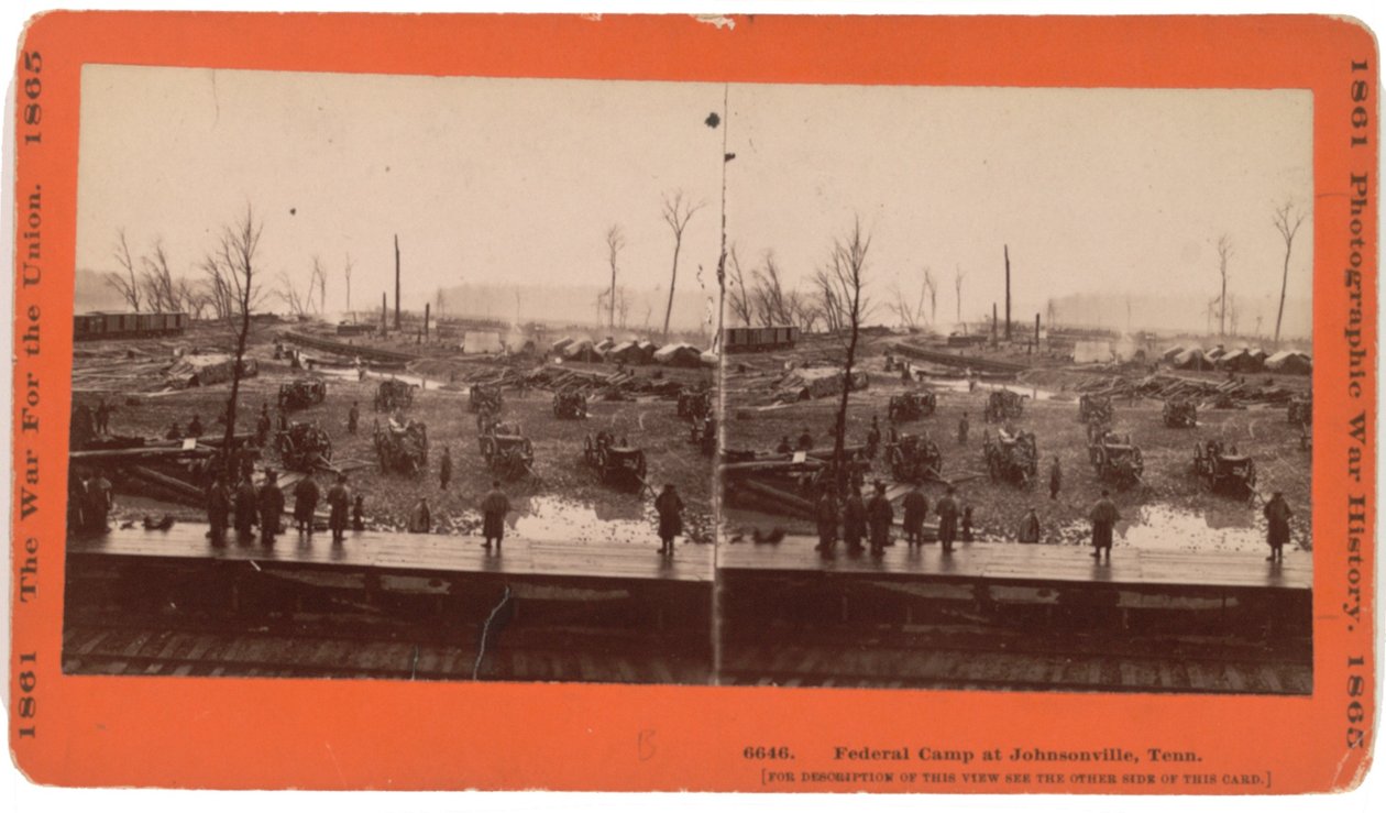 Stereocard widok Johnsonville, TN przed ewakuacją, gdy zagrożony przez Forrest, grudzień 1864, opublikowany przez Taylor und Huntington, Hatford, Conn, c.1880 (zdjęcie w sepii) autorstwa American Photographer