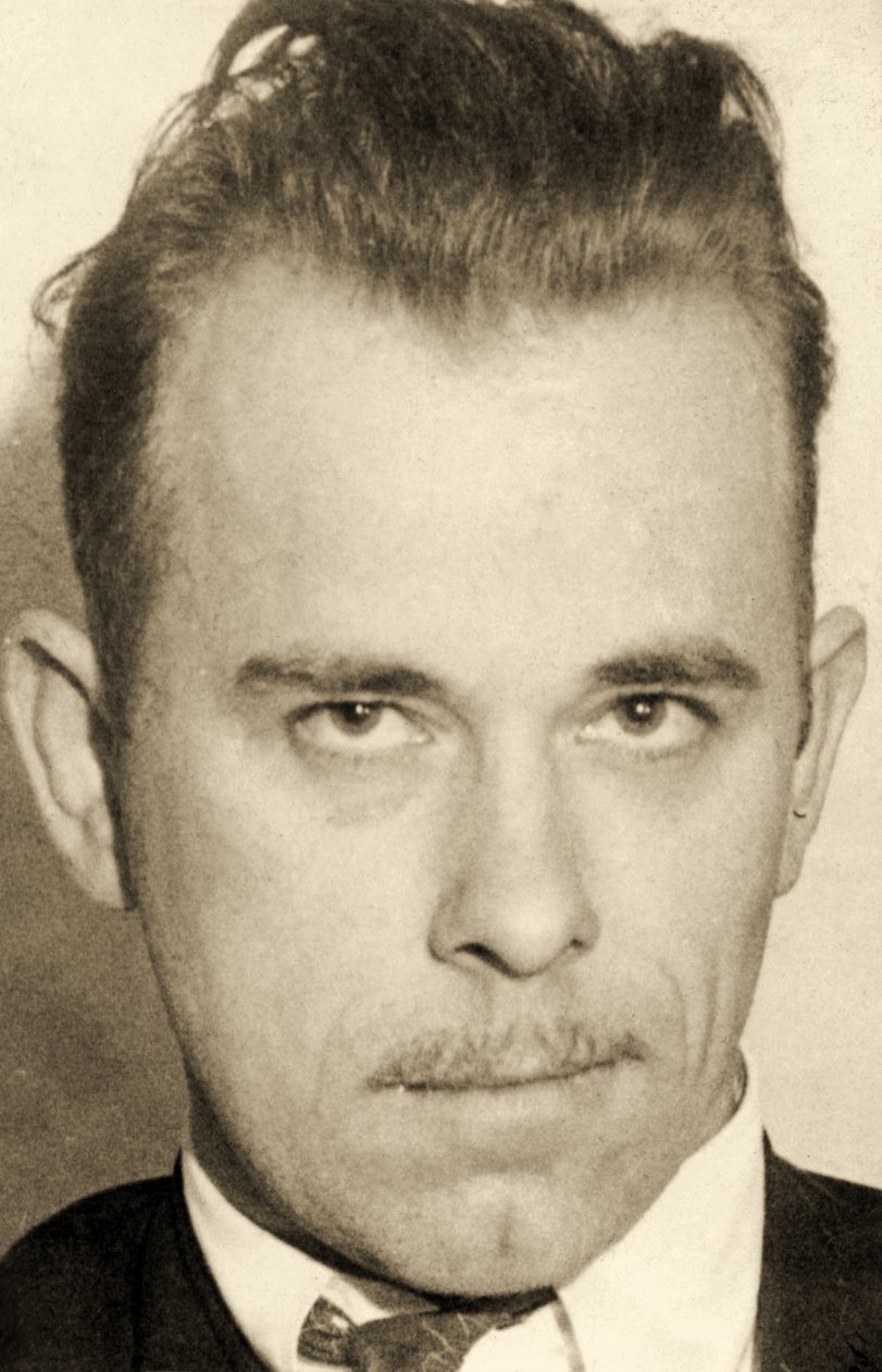 Portret Johna Dillingera (1903 – 34) autorstwa American School