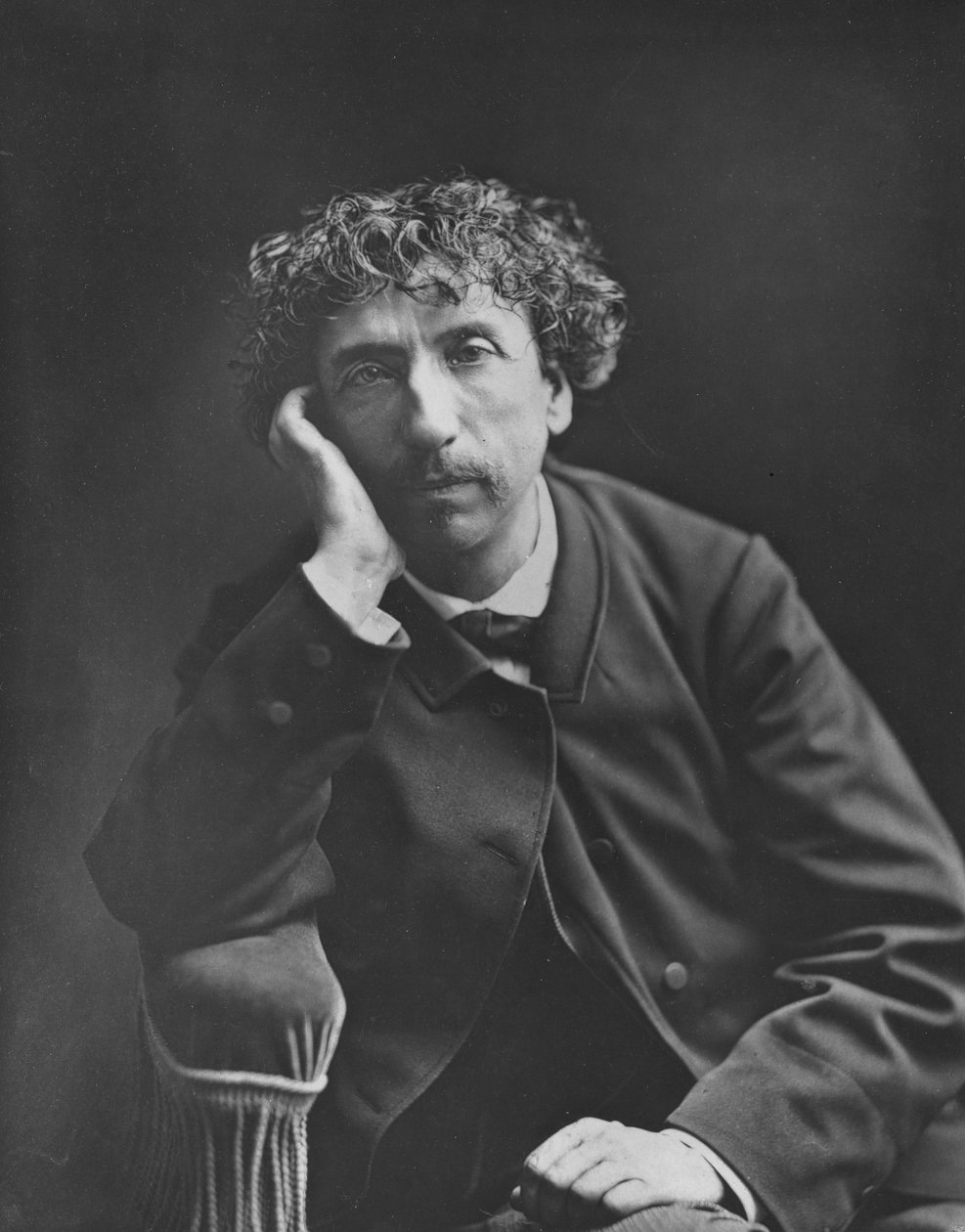 Portret Charlesa Garniera, z „Galerie Contemporaine”, ok. 1865 r. autorstwa Antoine Samuel Adam Salomon