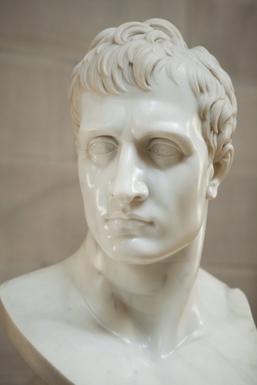 Napoleon Bonaparte (marmur) autorstwa Antonio Canova