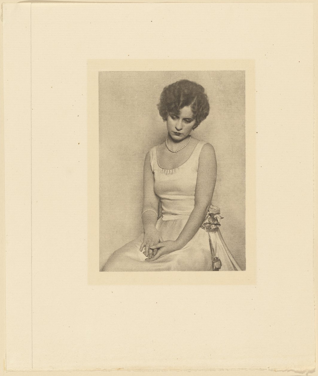 [Mary Ellen] autorstwa Arthur F. Kales