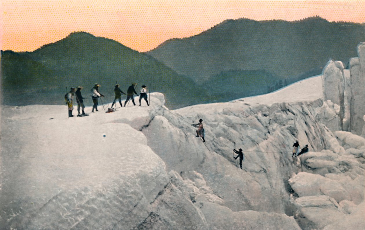 Przeprawa przez lodowiec, Mount Rainier, c1916 autorstwa Asahel Curtis