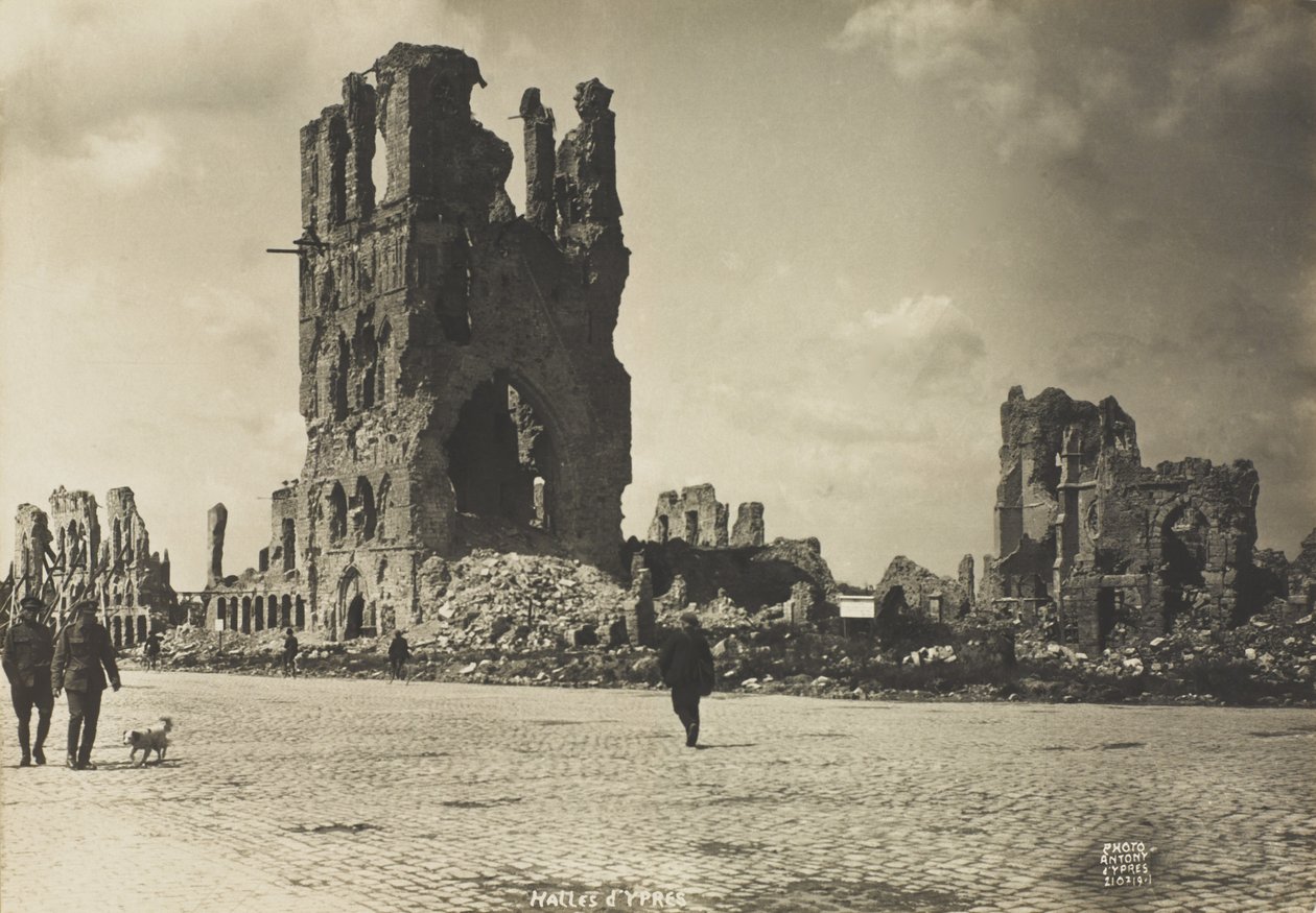 Korytarze Ypres autorstwa Belgian Photographer