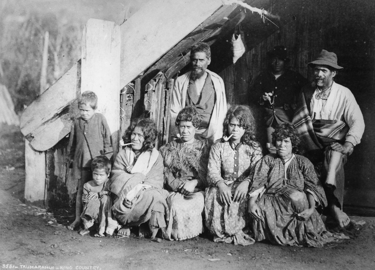 Taumaranui - Kraj króla, 1885 autorstwa Burton Brothers Studio