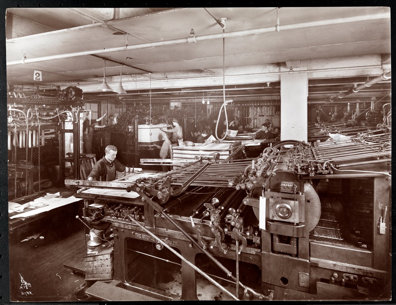 Pokój prasowy w McCall Publishing Co., Nowy Jork, 1913 (srebrny odbitka żelatynowa) autorstwa Byron Company