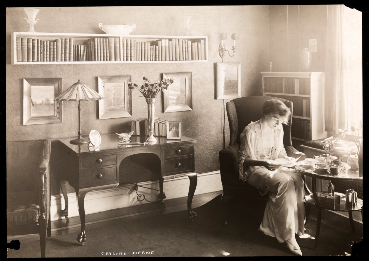 Crystal Herne, ok. 1905 (srebrny odbitka żelatynowa) autorstwa Byron Company
