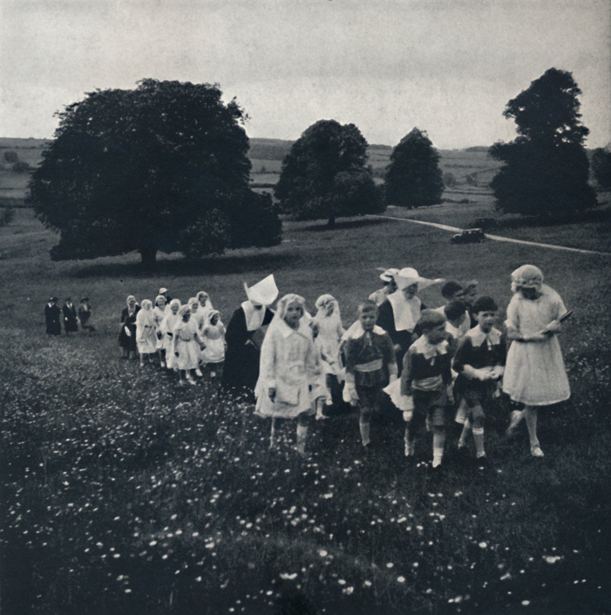 Modlitwy w maju 1941 r. autorstwa Cecil Beaton