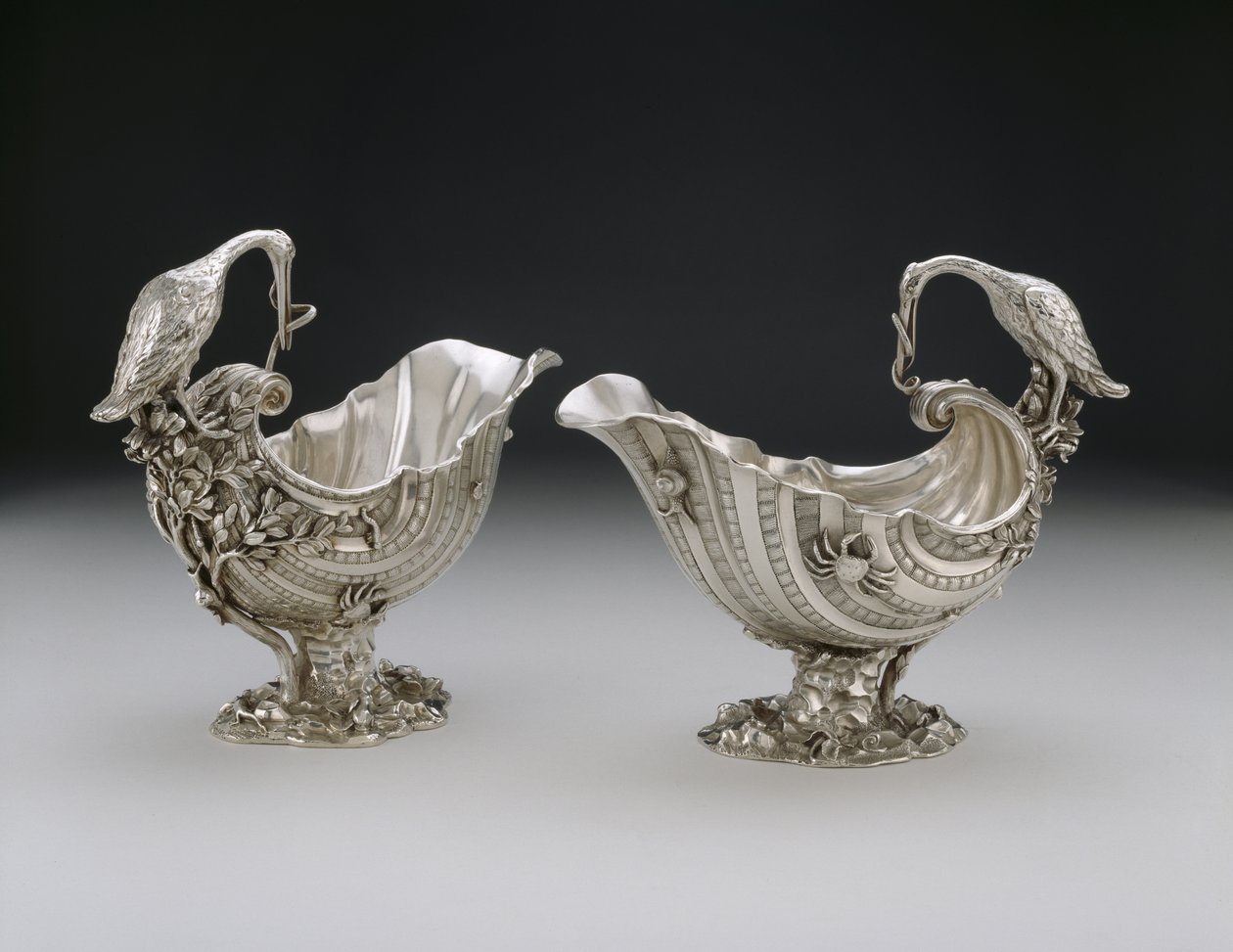 Sauceboat, para, 1737 (srebrny) autorstwa Charles Kandler