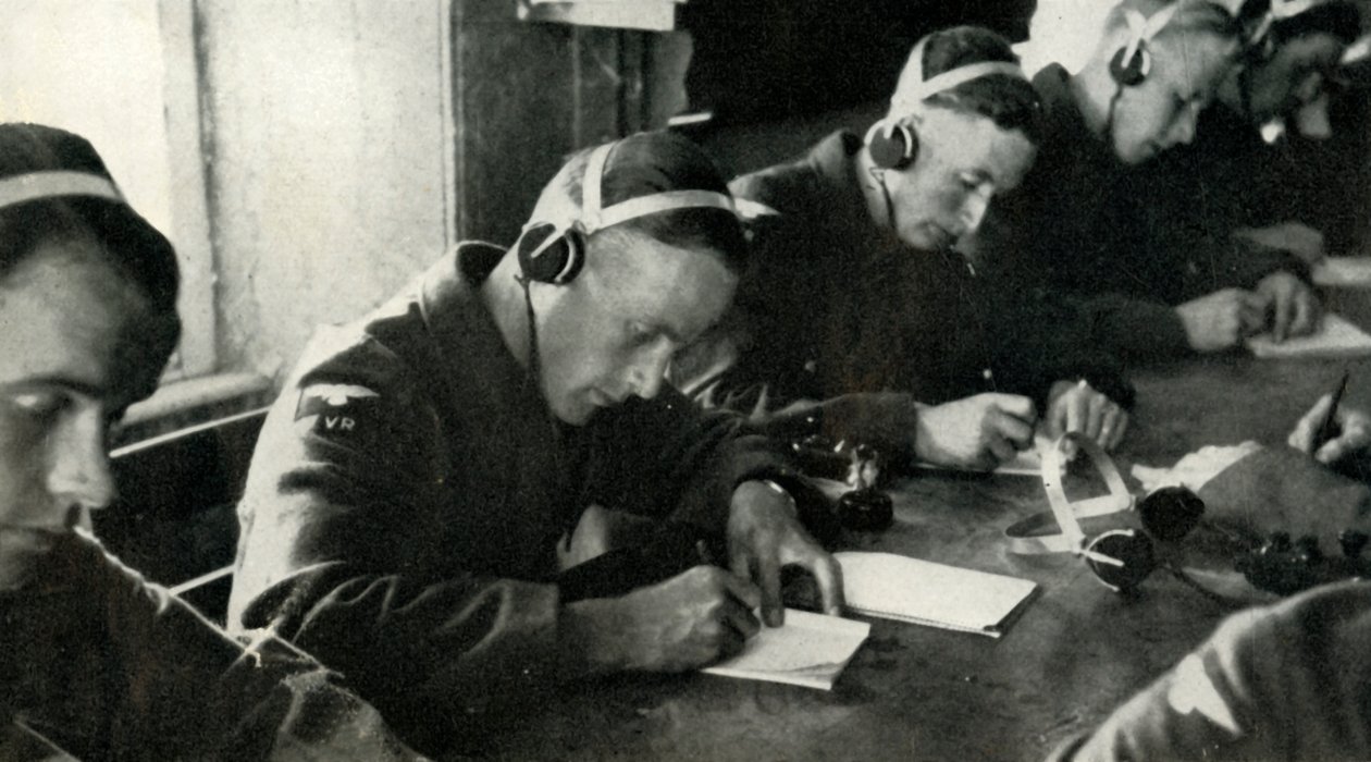 Szkolenie z telekomunikacji, 1941. autorstwa Charles Brown
