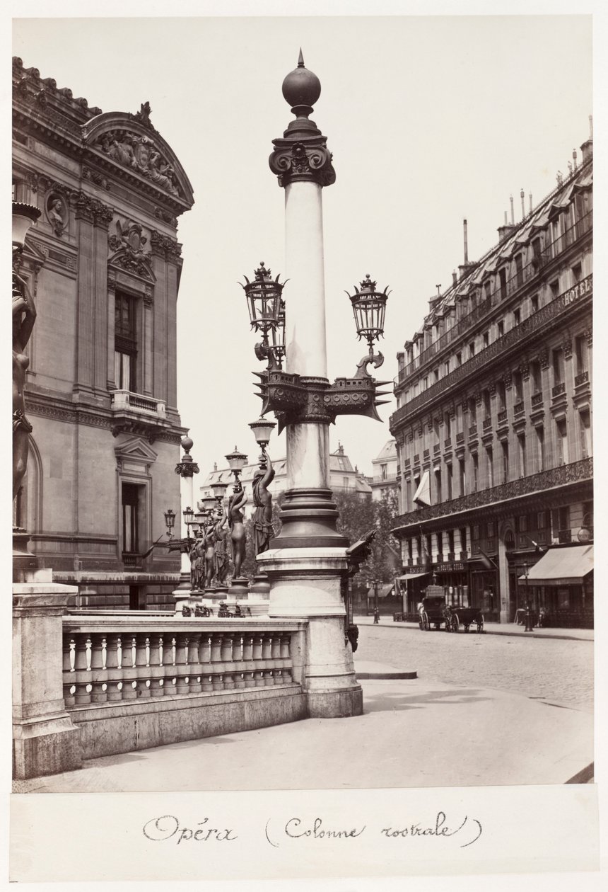 Kolumna rostralna Opéra, ok. 1930 r. 1875. autorstwa Charles Marville