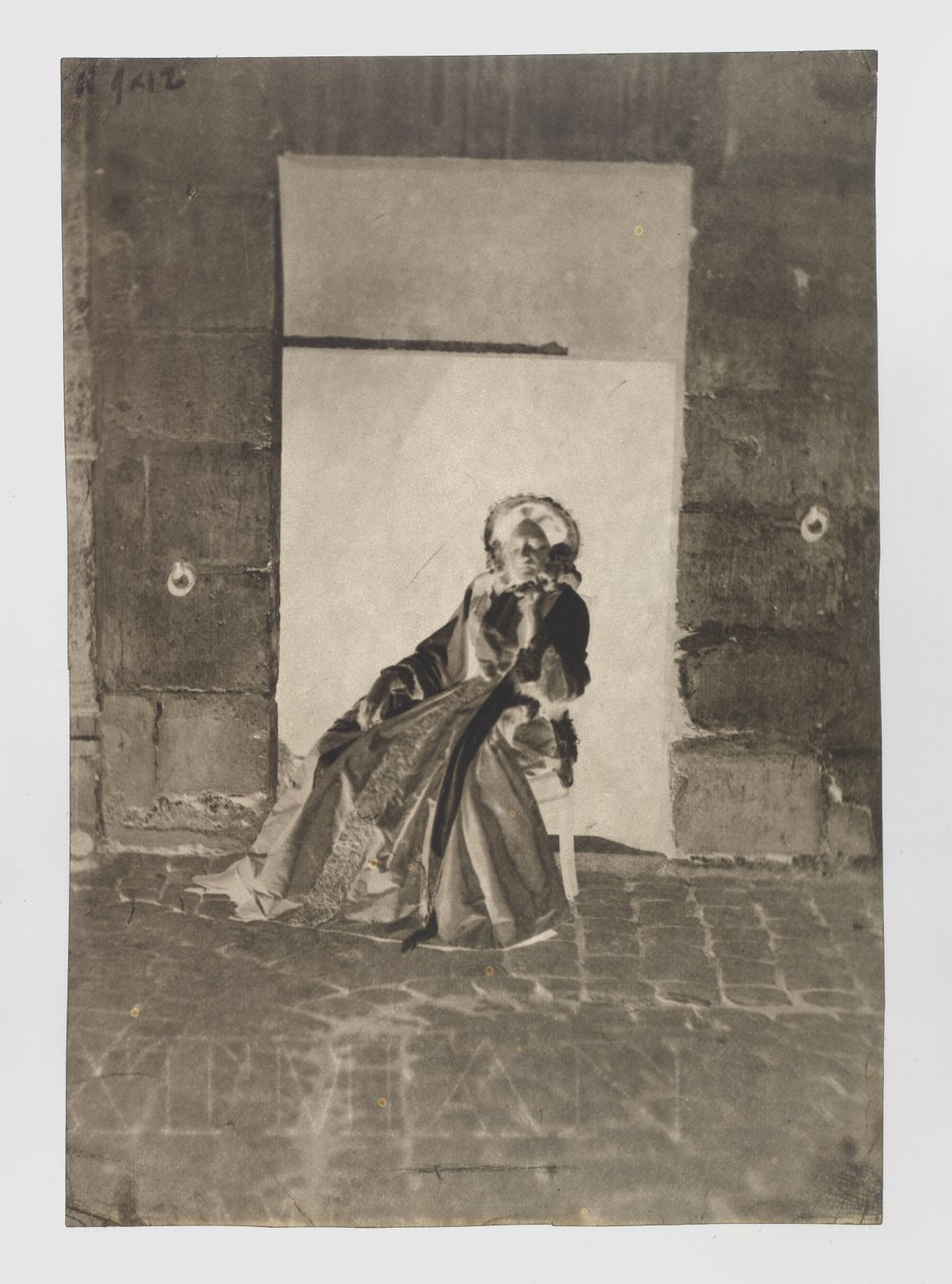 Portret nieznanej siedzącej kobiety autorstwa Charles Nègre