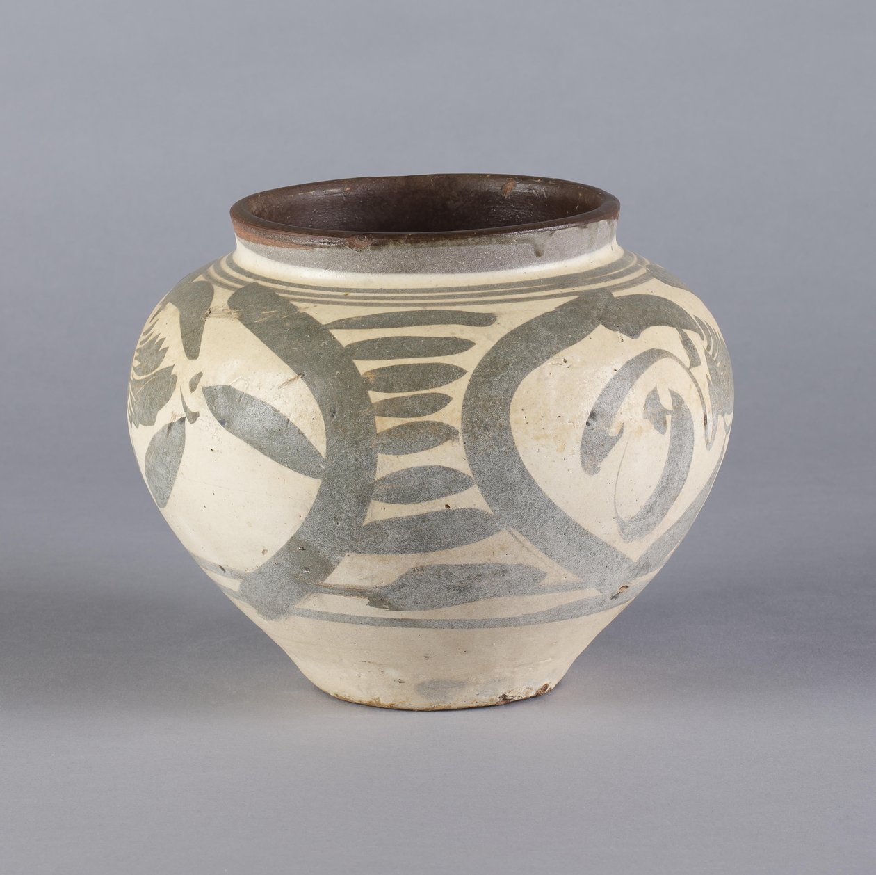 Jar, dynastia Liao (kamionka) autorstwa Chinese School