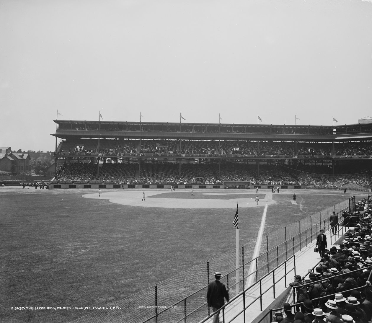 The Bleachers, Forbes Field, Pittsburgh, Pensylwania, ok. 1900-15 autorstwa Detroit Publishing Co.
