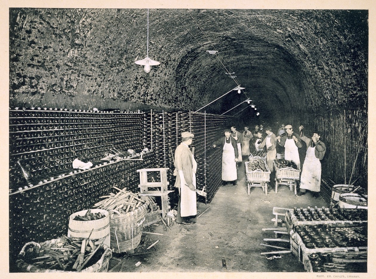 Butelki do przechowywania, z „Le France Vinicole”, grawerowane przez B. Arnaud, wyd. Moet und Chandon, Epernay (fotolitho) autorstwa E.M. Choque