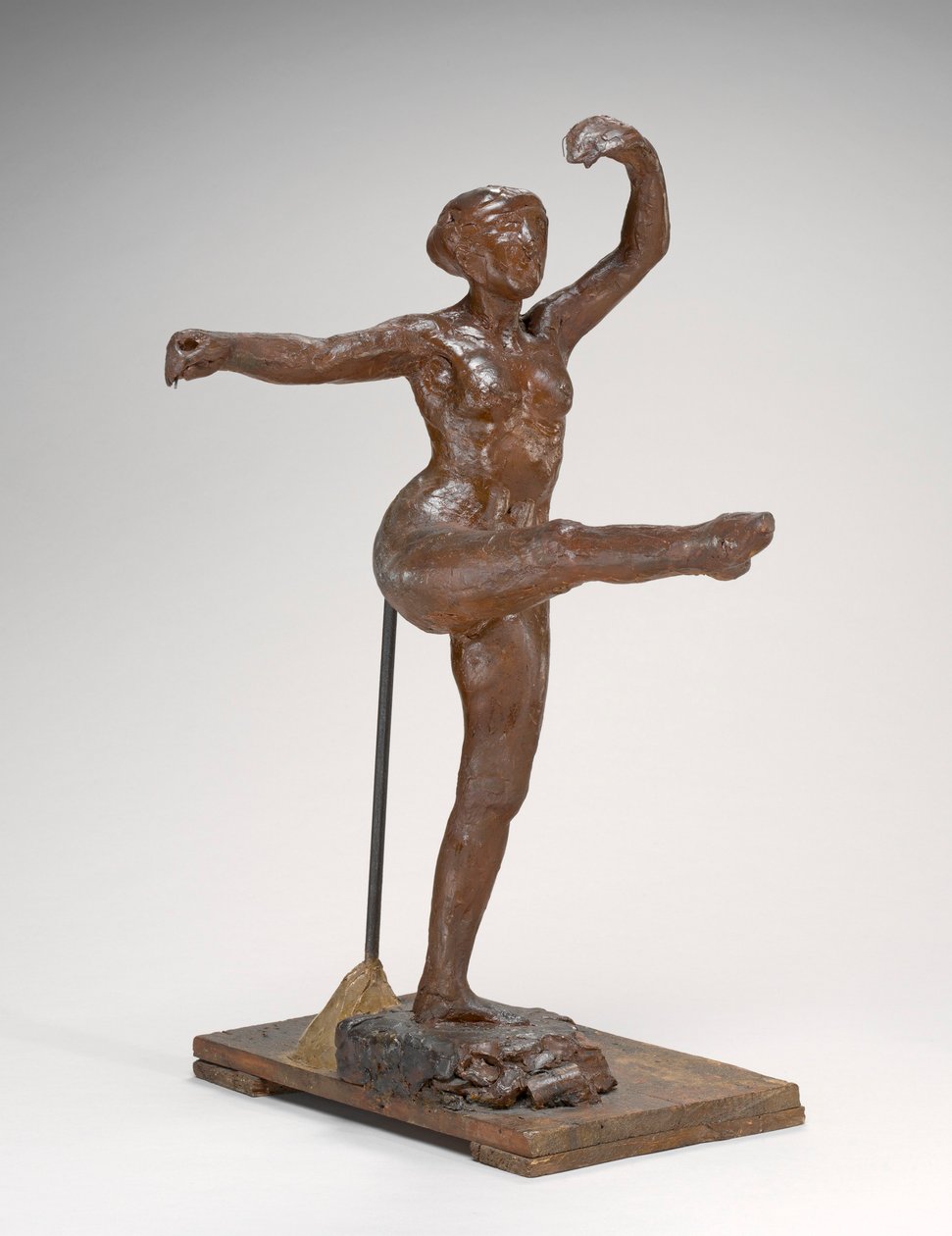 Czwarta pozycja z przodu, na lewej nodze, c.1885-1890 (żółto-brązowy wosk i plastelina) autorstwa Edgar Degas