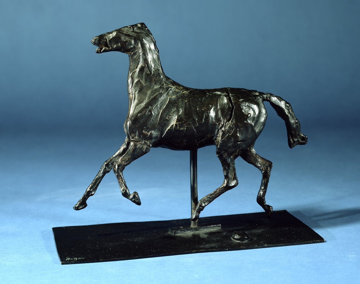 Koń kłusujący (brąz) autorstwa Edgar Degas