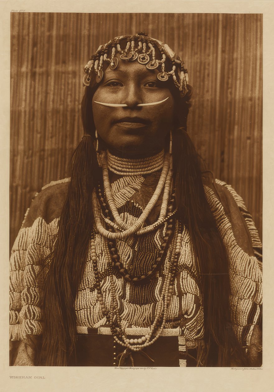 Wishham Girl autorstwa Edward S. Curtis