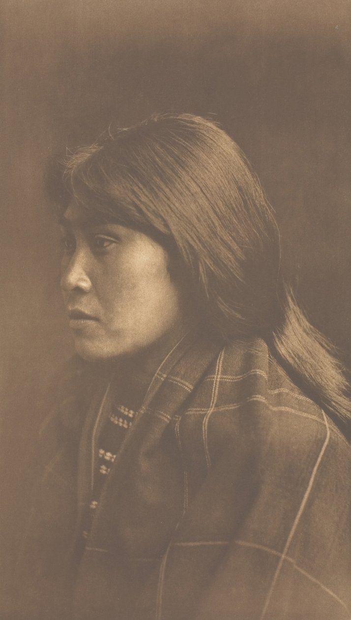 Suquamish Girl, 1912. autorstwa Edward Sheriff Curtis