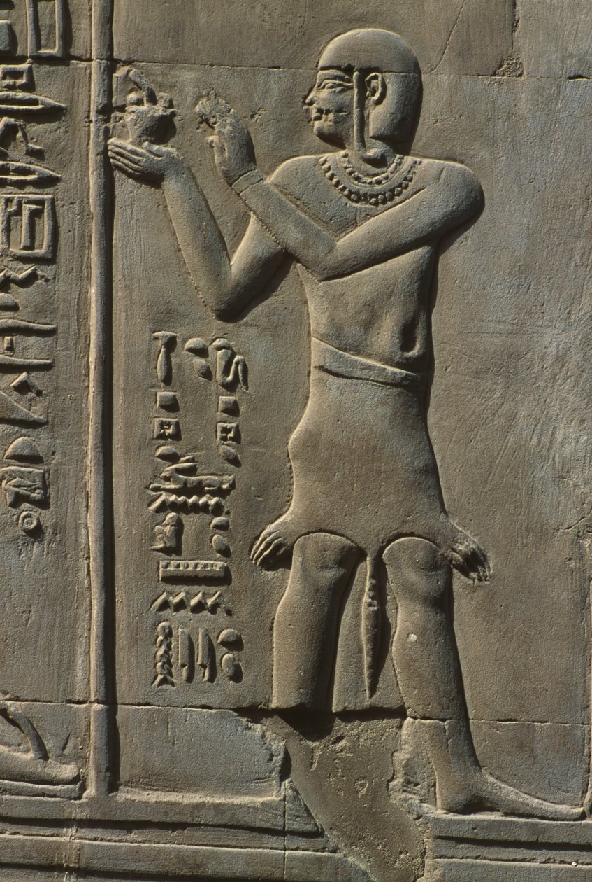 Fragment kamienia reliefowego autorstwa Egyptian
