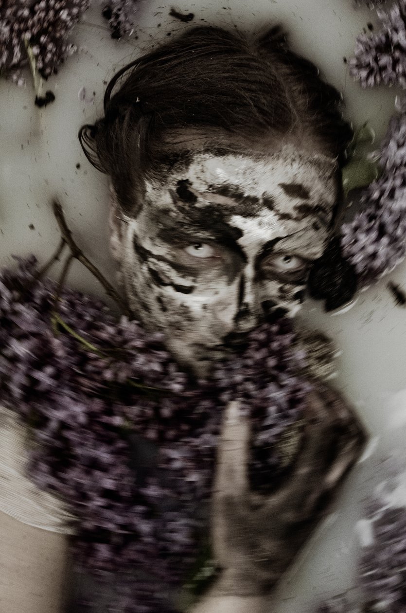 BeautyBeast, 2015 (sitodruk) autorstwa Elinleticia Högabo