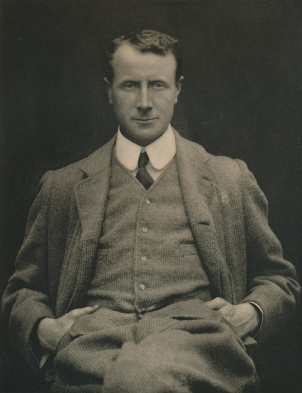 Edward A. Wilson, BA, MB, c1910, 1913. autorstwa Emery Walker