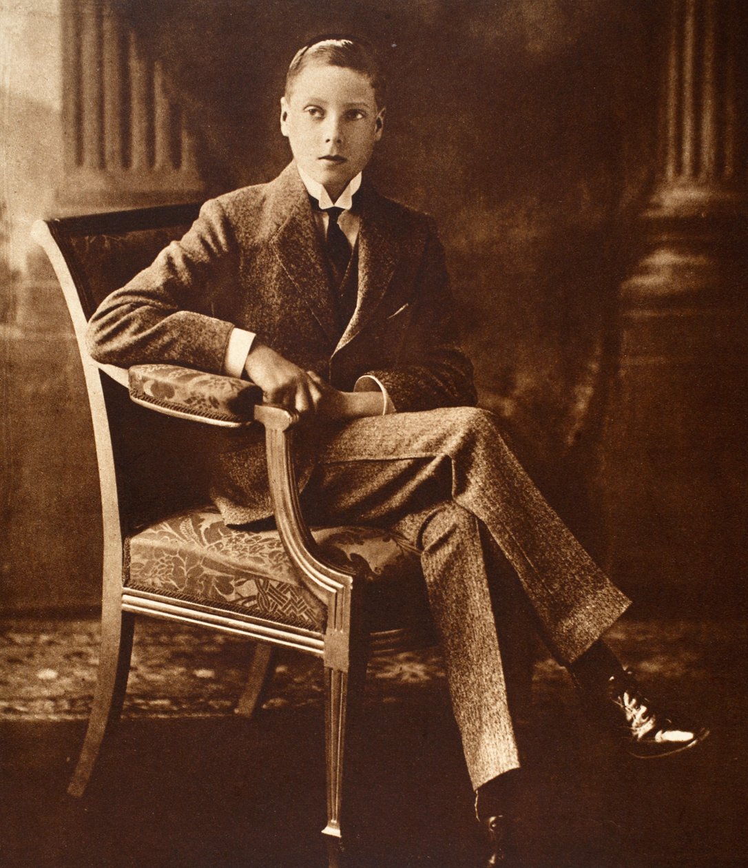 Król Edward VIII w wieku szesnastu lat, 1910 r. autorstwa English Photographer