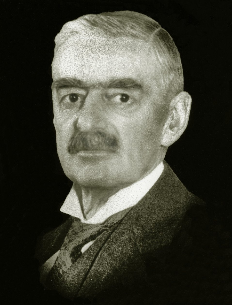 Neville Chamberlain (1869-1940) autorstwa English Photographer