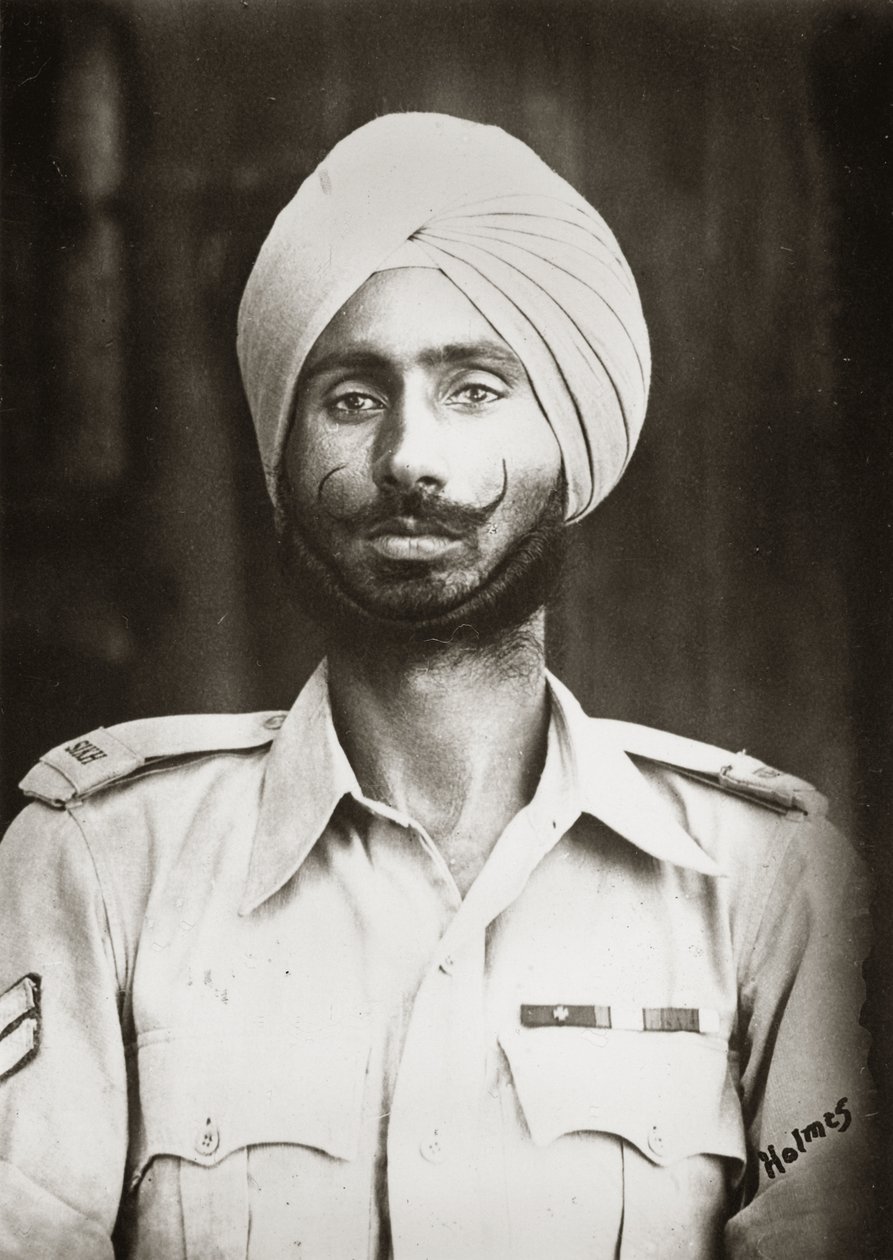 Portret Fo Nac Nand Singh, 1. batalion, 11. pułk sikhów, Birma, 1944 autorstwa English Photographer