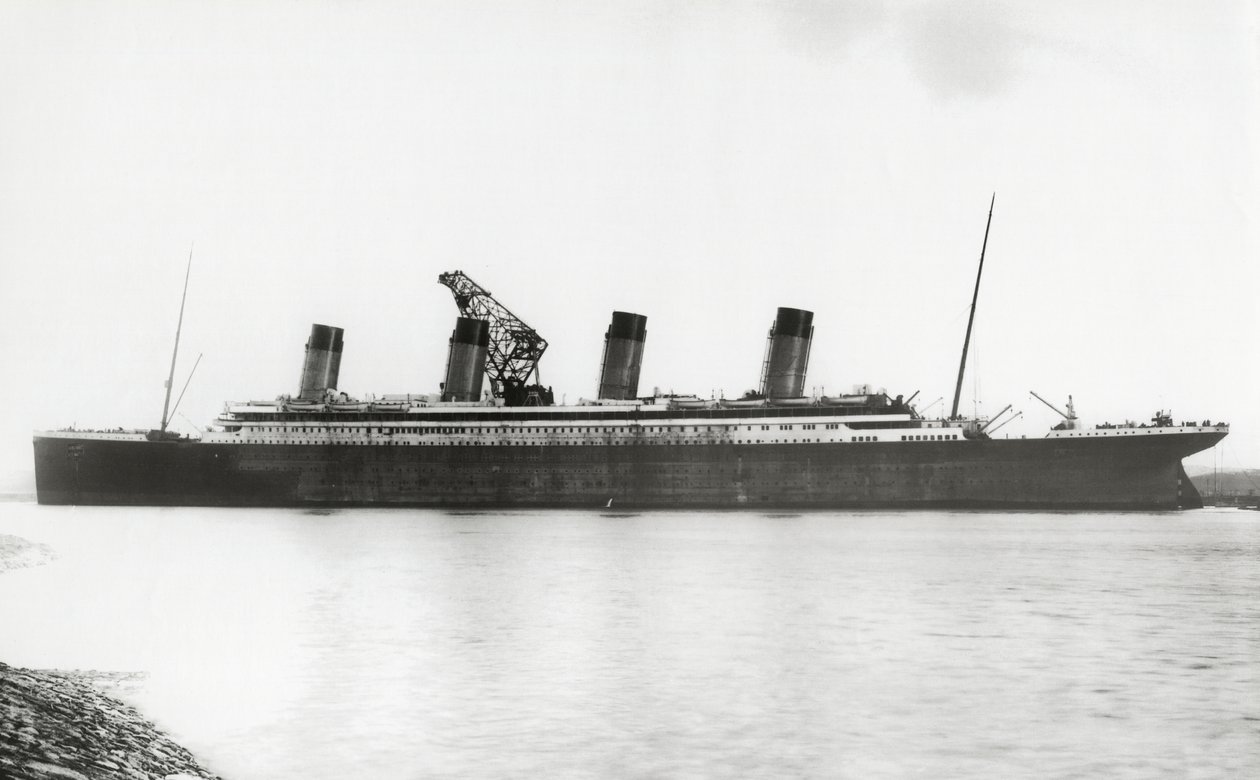 RMS Titanic zbliża się do końca, 8 stycznia 1912 r autorstwa English Photographer
