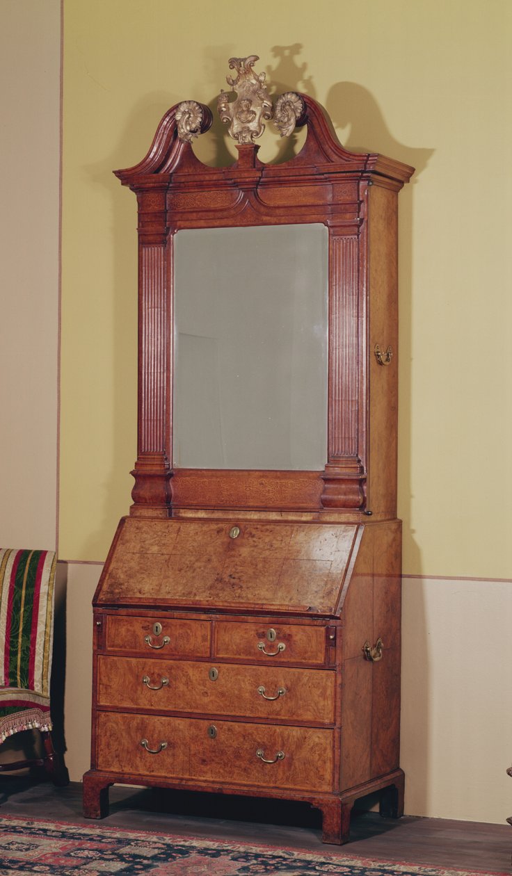 Gabinet Samuela Benneta, ok.1725-30 (orzech z intarsją) autorstwa English School