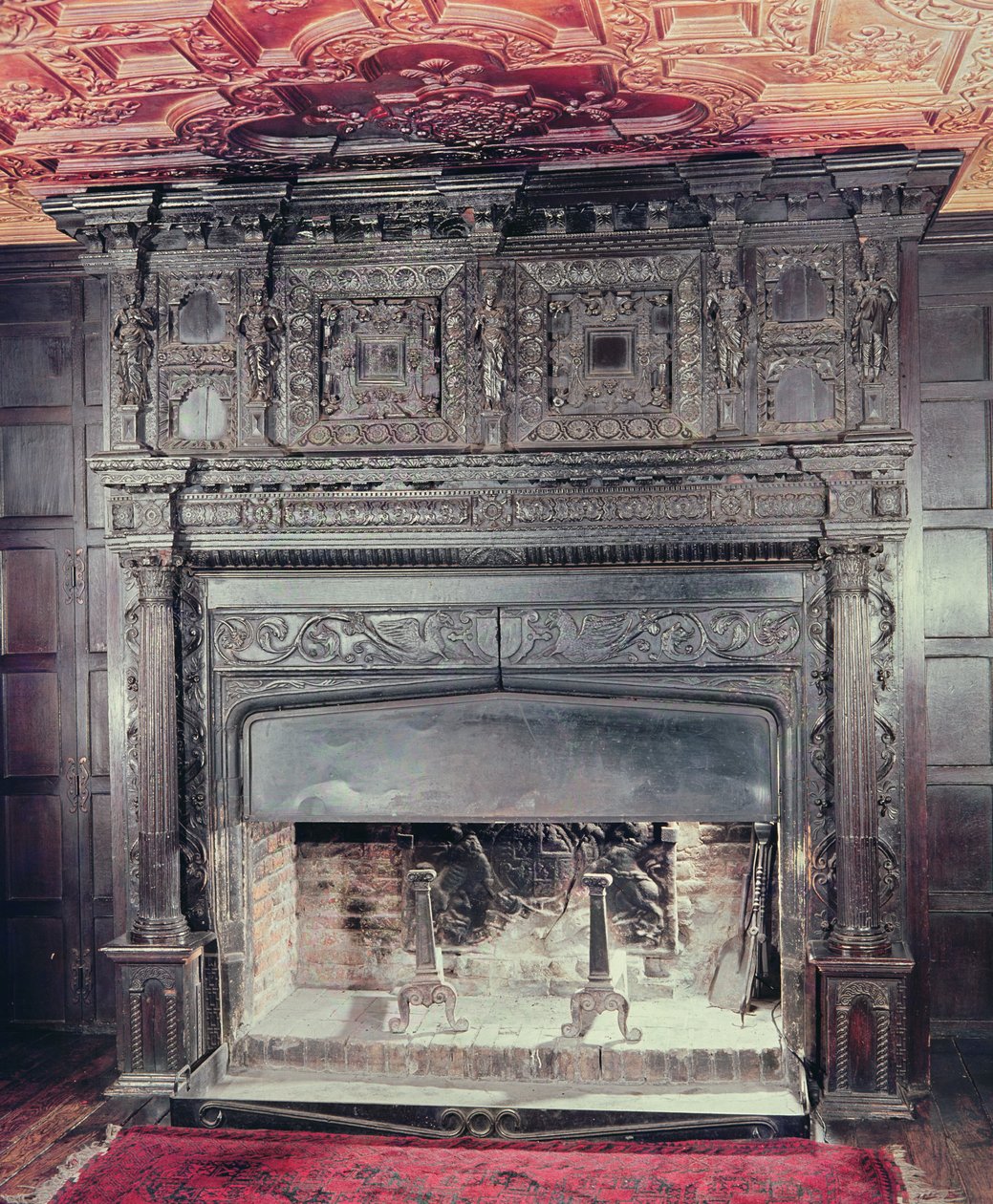 Kominek, ok.1620 (drewno rzeźbione) autorstwa English School