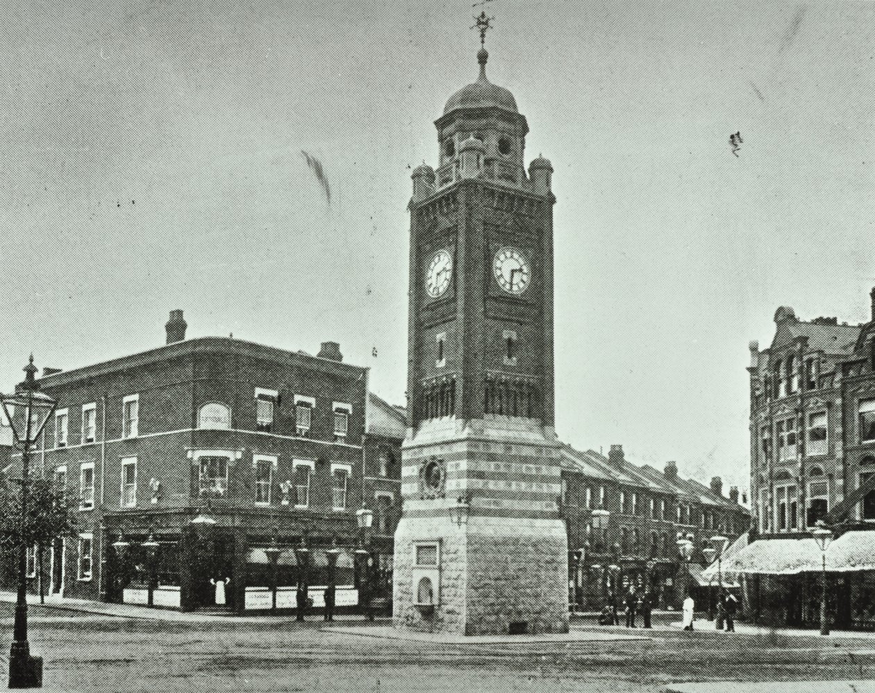Wieża zegarowa, Broadway, Crouch End, 1890 autorstwa English Photographer
