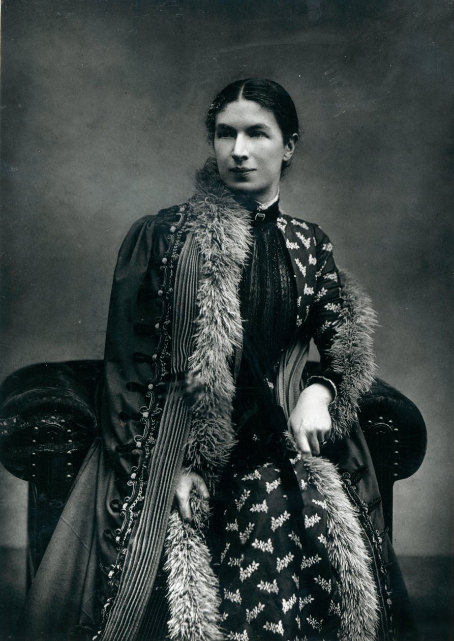 Pani Humphry Ward, 1881 r. autorstwa English Photographer
