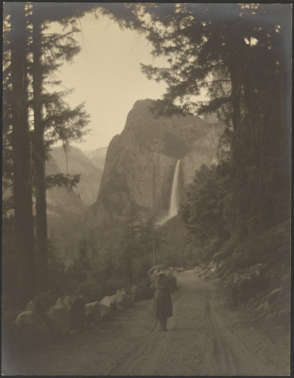 Wodospad Bridal Veil, Yosemite autorstwa Ernest Mitchell Pratt