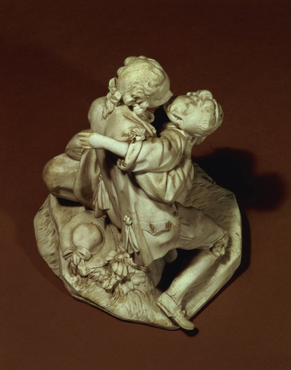 Pocałunek, grupa z Sevres, po Boucher, 1765 (porcelana) autorstwa Etienne Maurice Falconet