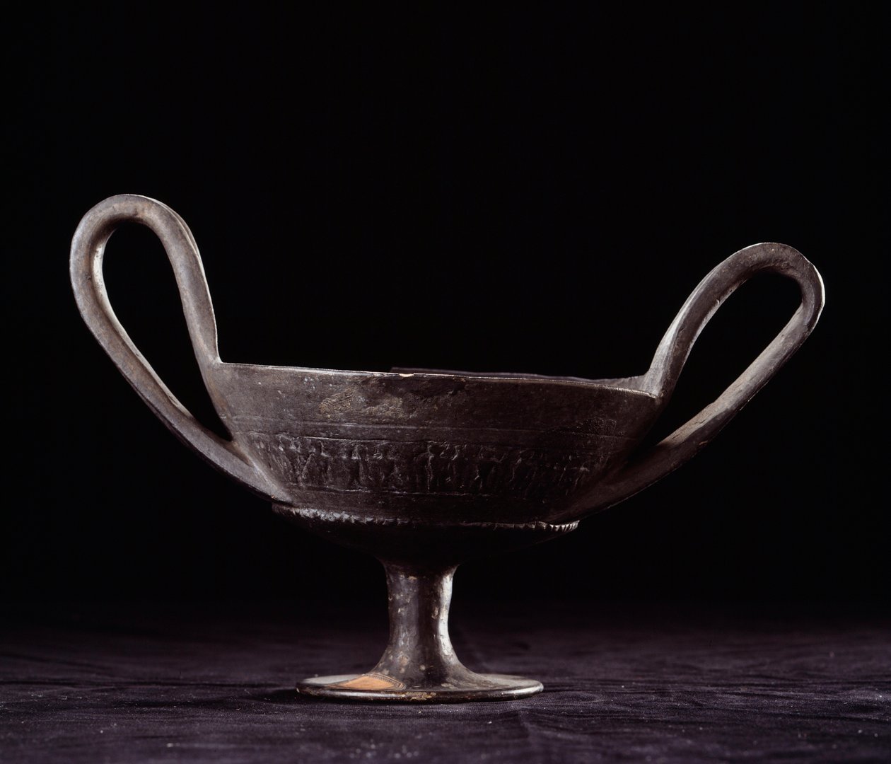 Cywilizacja etruska: kantharos autorstwa Etruscan