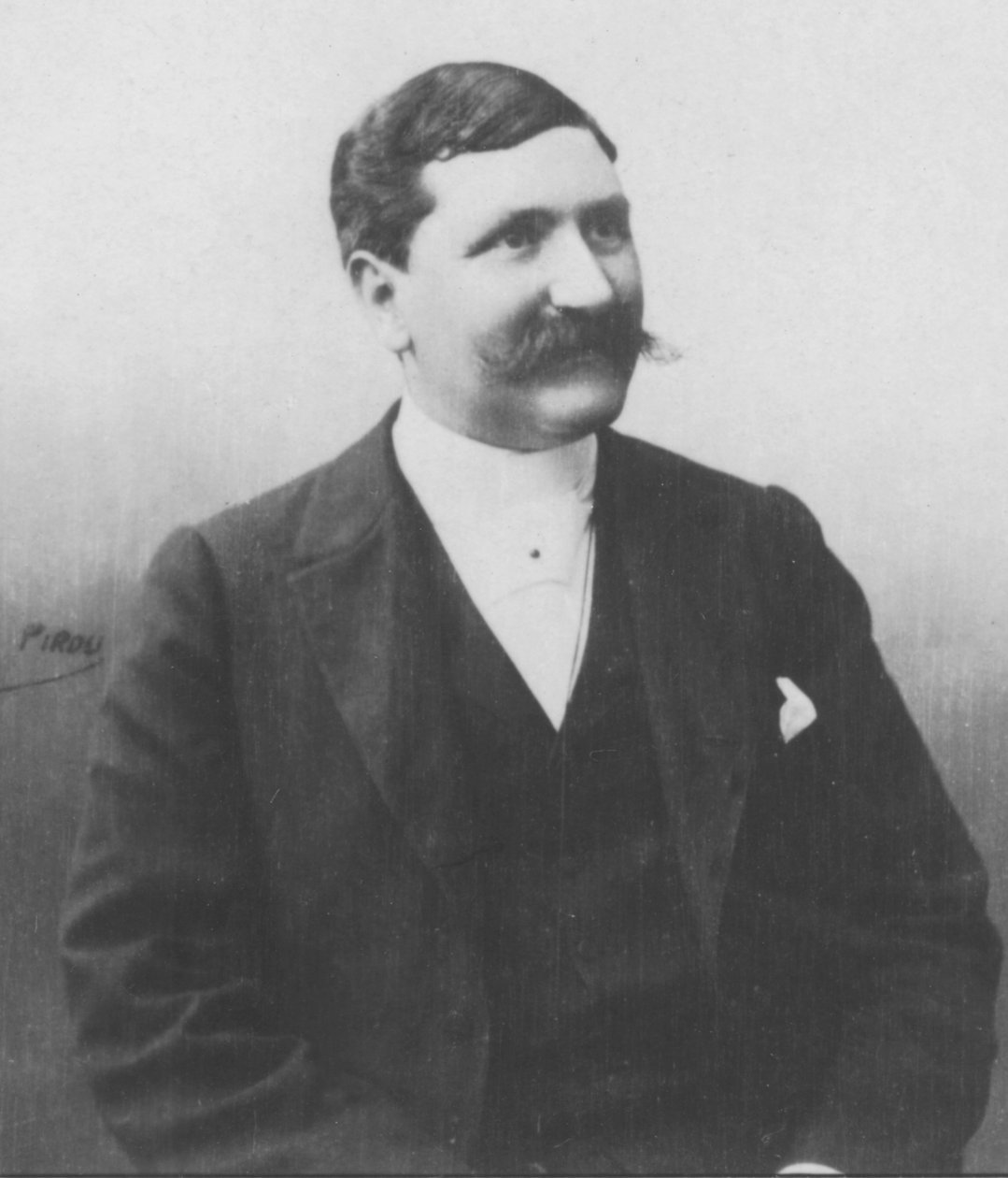 Hrabia De Nion., c1893 autorstwa Eugene Pirou