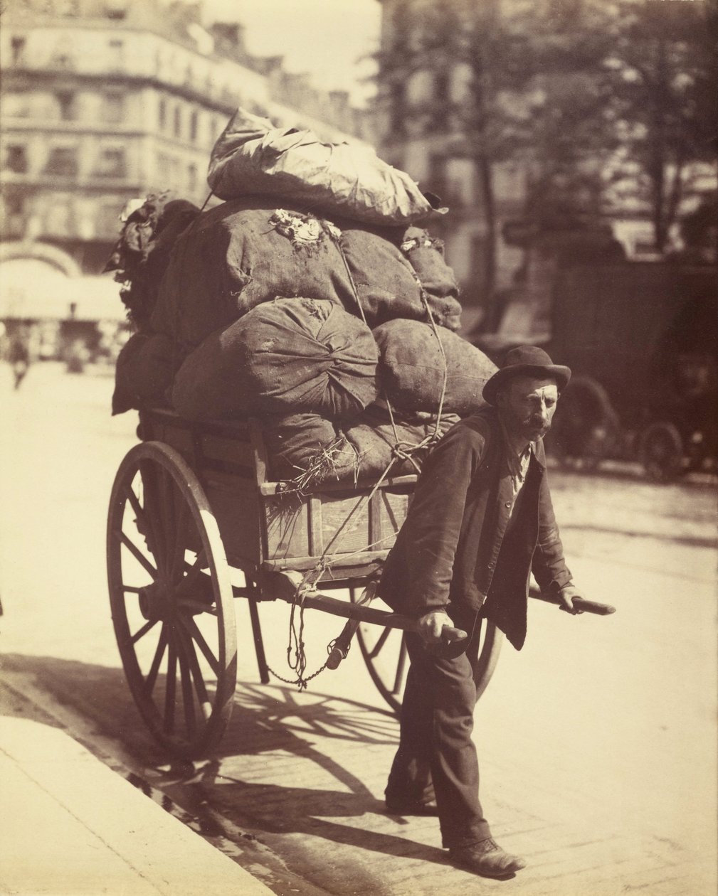 Szyfon (Zbieracz) autorstwa Eugène Atget