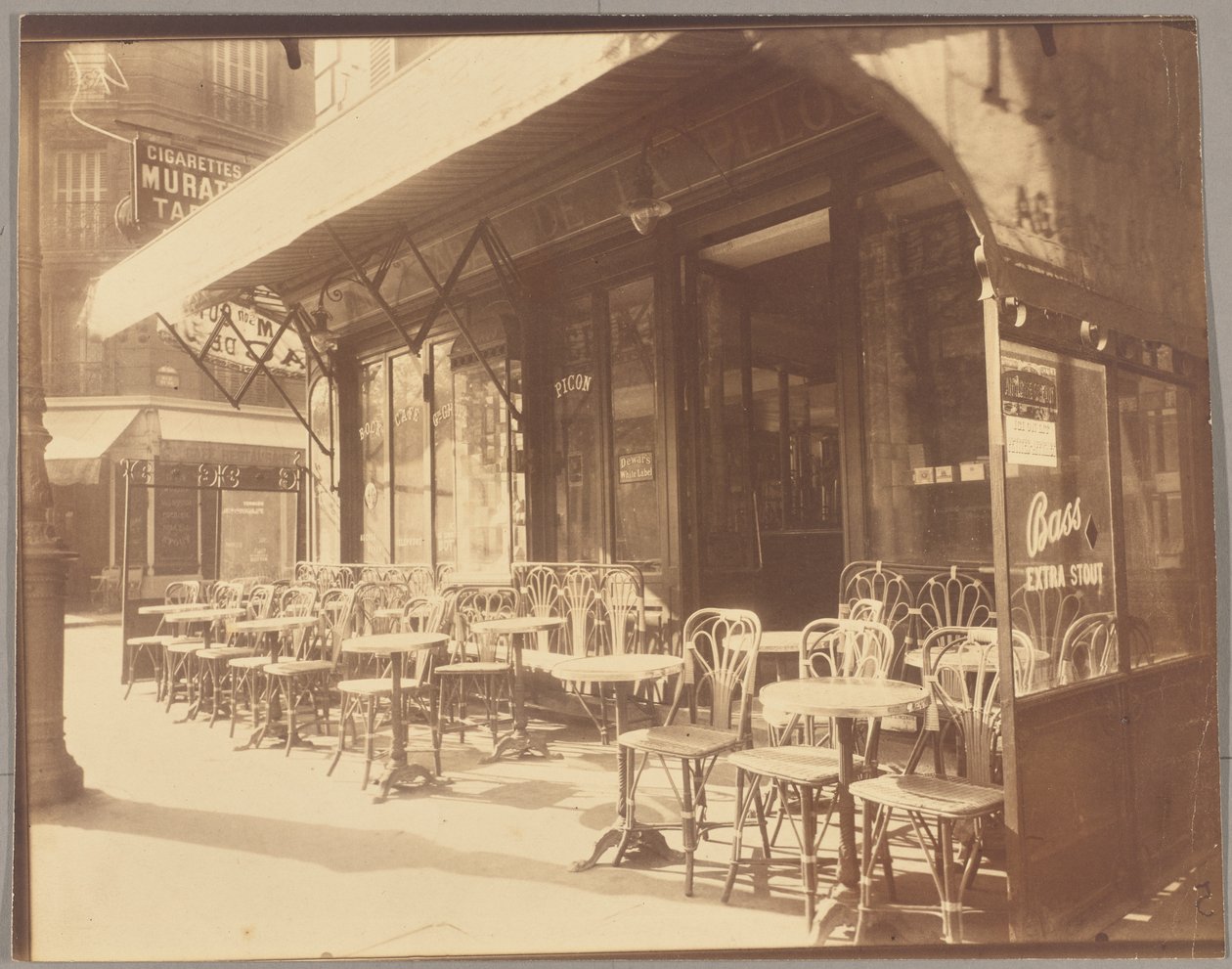 Kawiarnia, Avenue de la Grande-Armée autorstwa Eugène Atget