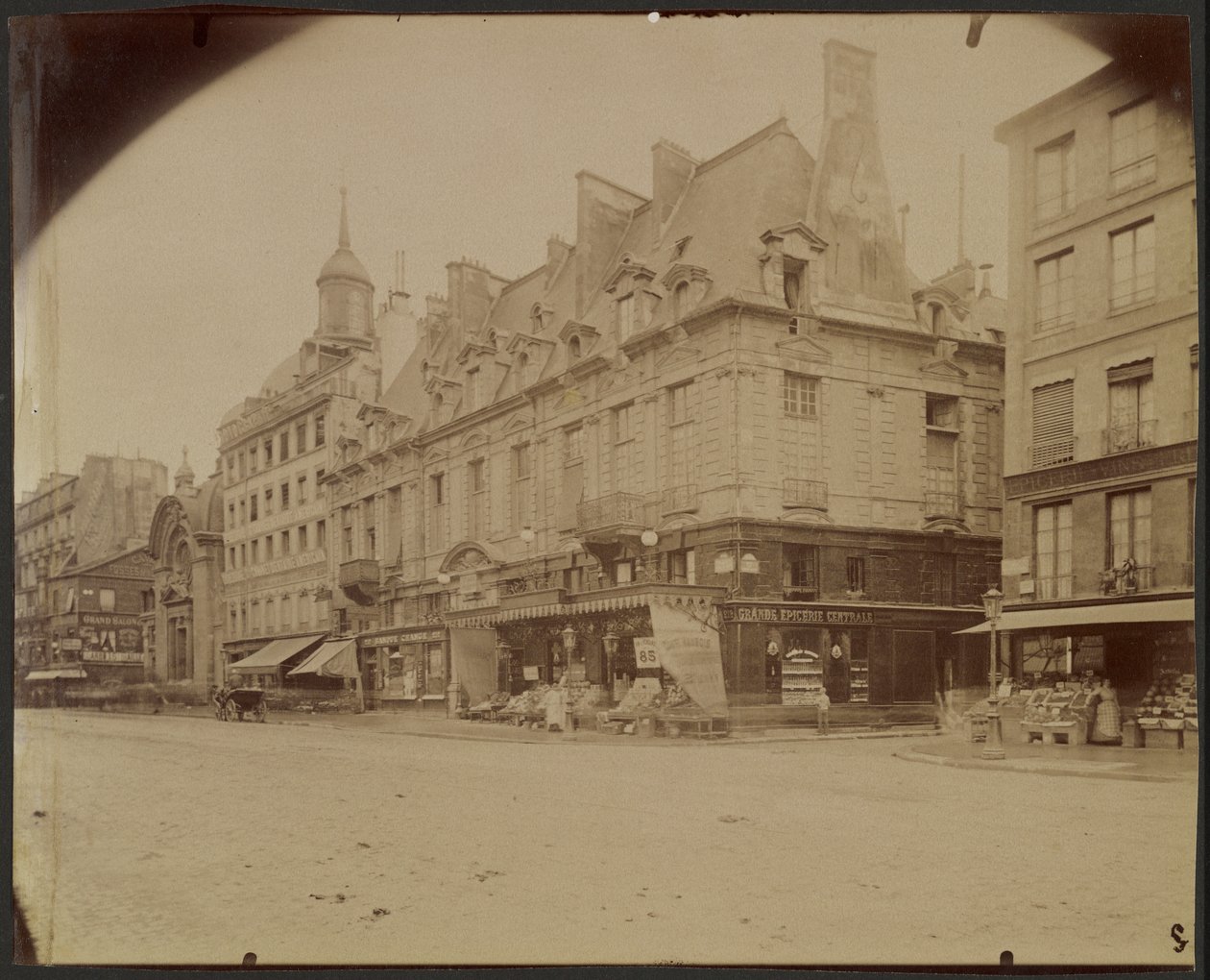 Hôtel de Mayenne autorstwa Eugène Atget