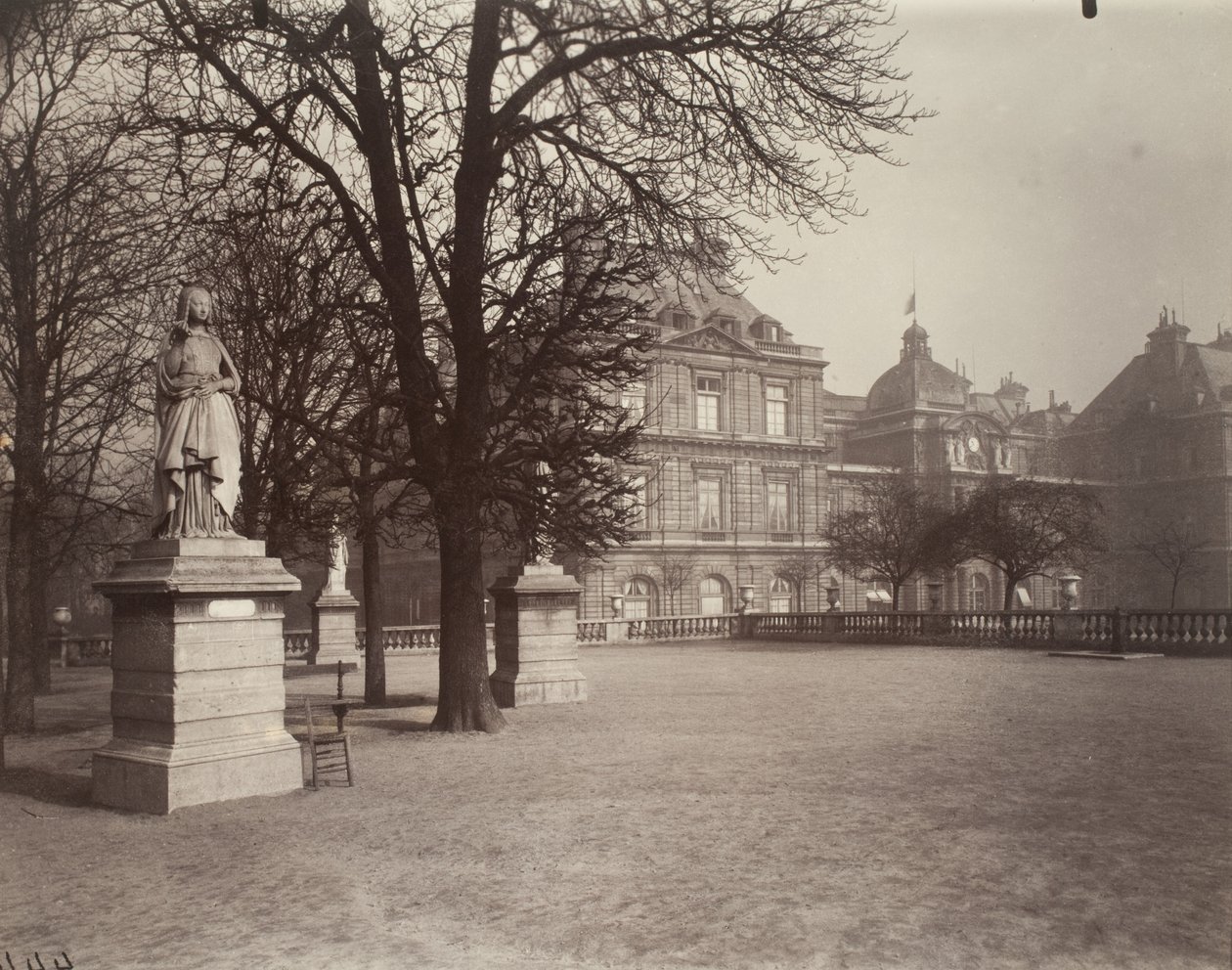 Luksemburg, Anna z Bretanii autorstwa Eugène Atget